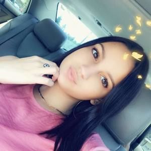 Meet your Posher, Brenda